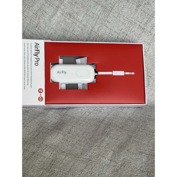 AirFly Pro Bluetooth WiFi Audio Transmitter/Receiver for Two Devices - Picture 6 of 10